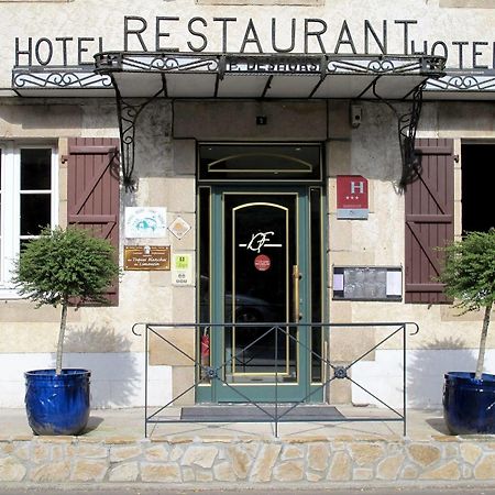 Hotel Logis Deshors-Foujanet Chamboulive Exterior foto